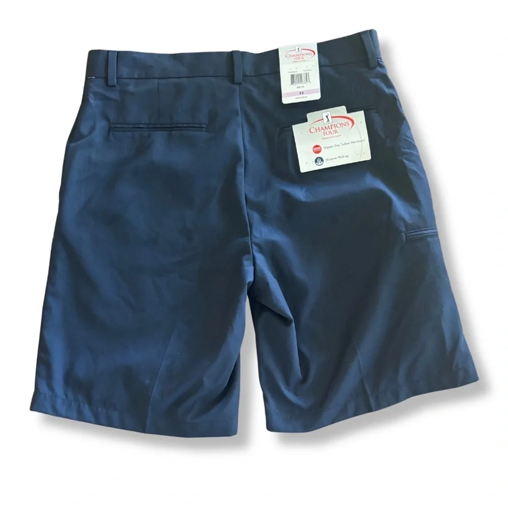 NWT Champions Tour Men’s Golf Shorts – Size 32 (True Navy)